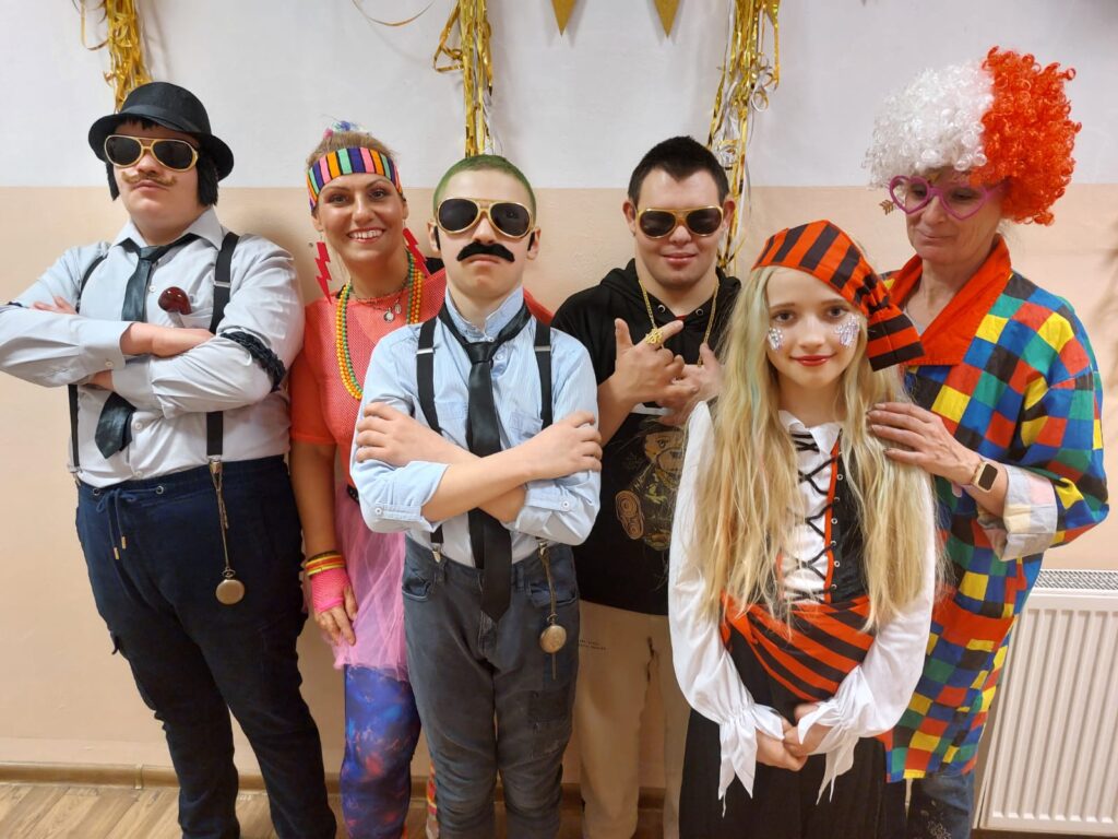 Kolorowy Bal Karnawałowy