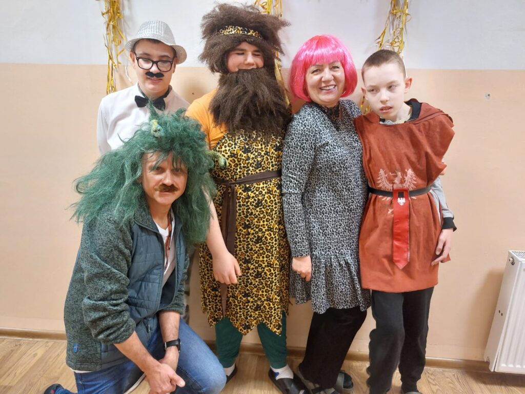 Kolorowy Bal Karnawałowy